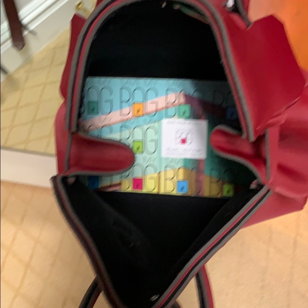 Bag - Picture 2 of 2